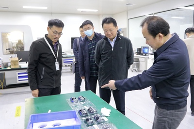 探訪東方電氣集團(tuán)科學(xué)技術(shù)研究院創(chuàng)新中心 能源科技服務(wù)的未來(lái)引擎